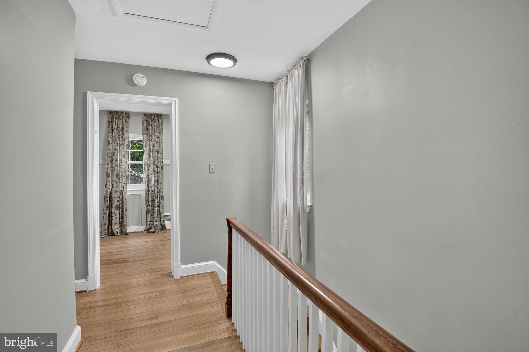 WHEATON HILLS - Residential