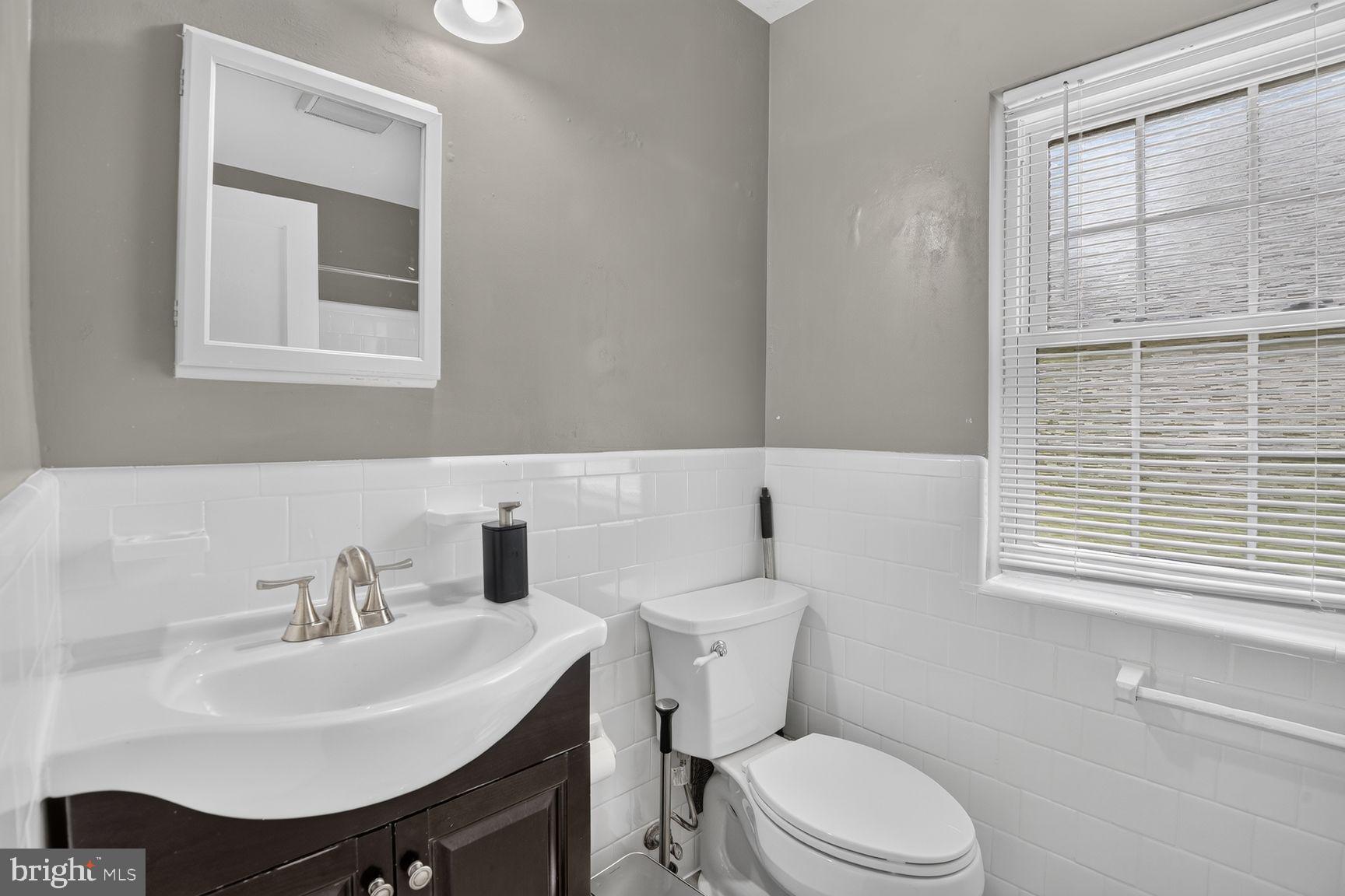 WHEATON HILLS - Residential