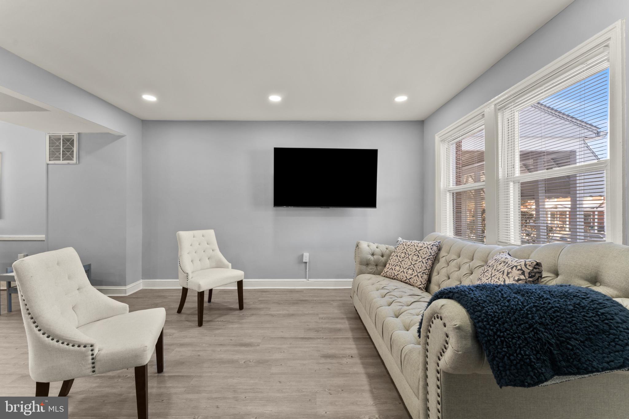 NEW NORTHWOOD - Residential