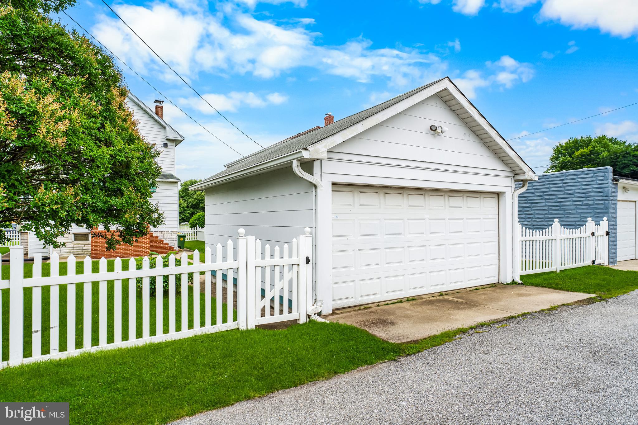 BROOKLYN PARK - Residential