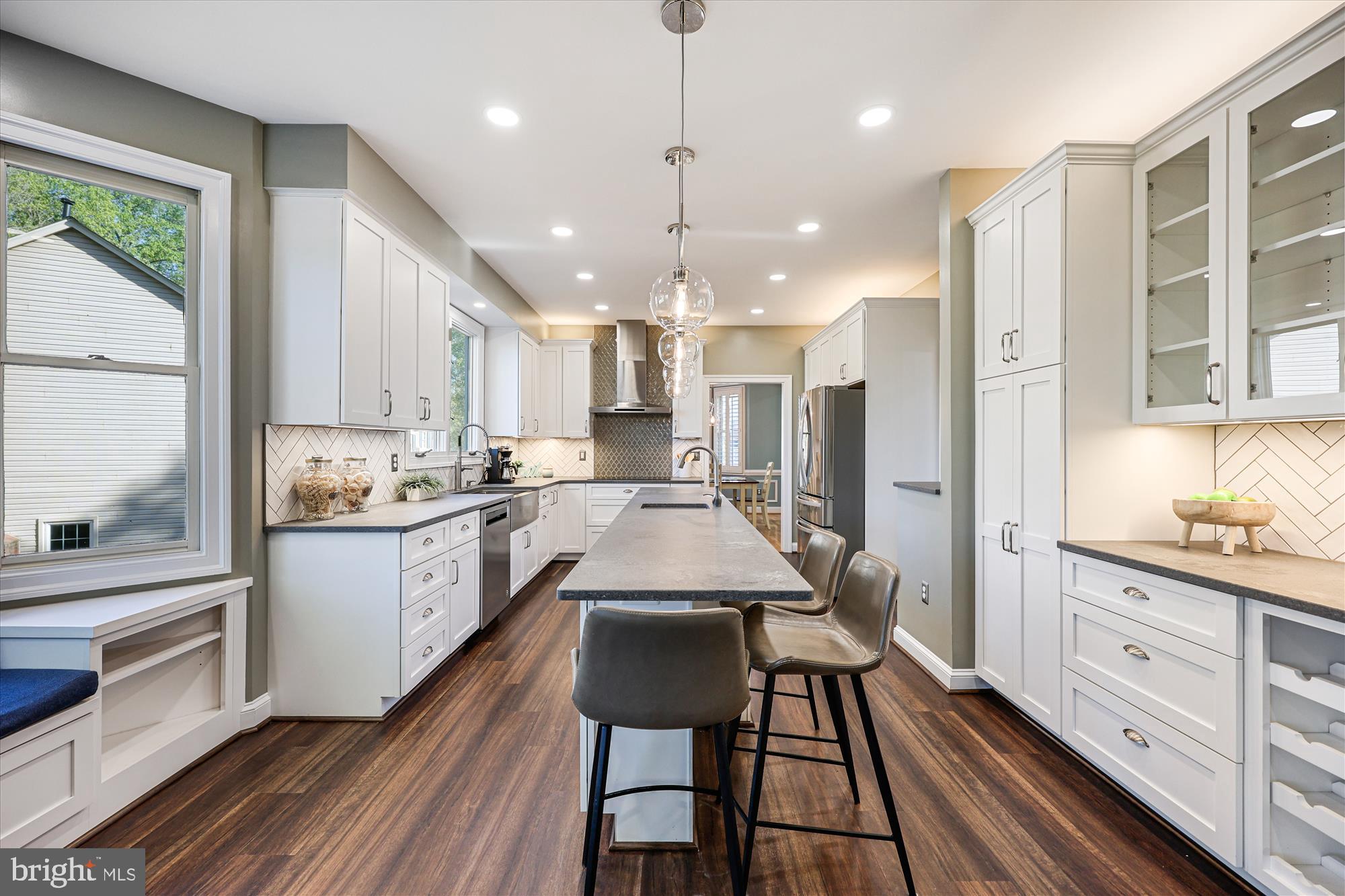 JAMES CREEK - Residential
