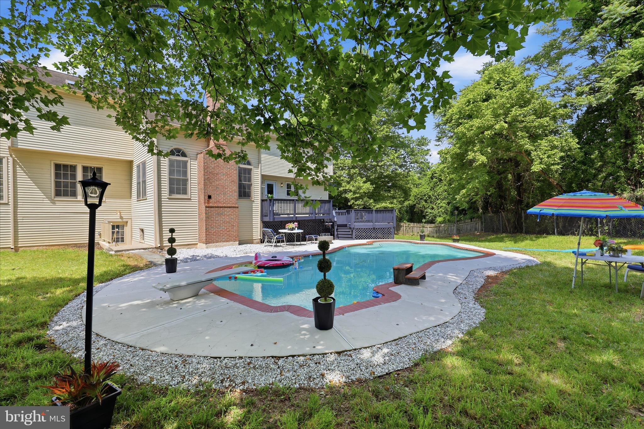 SPRING RIDGE - Residential