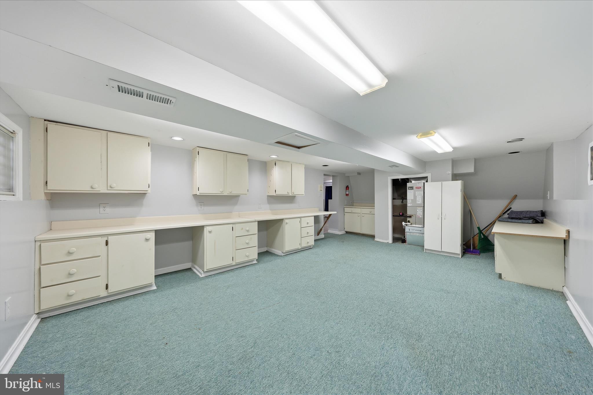 SPRING RIDGE - Residential