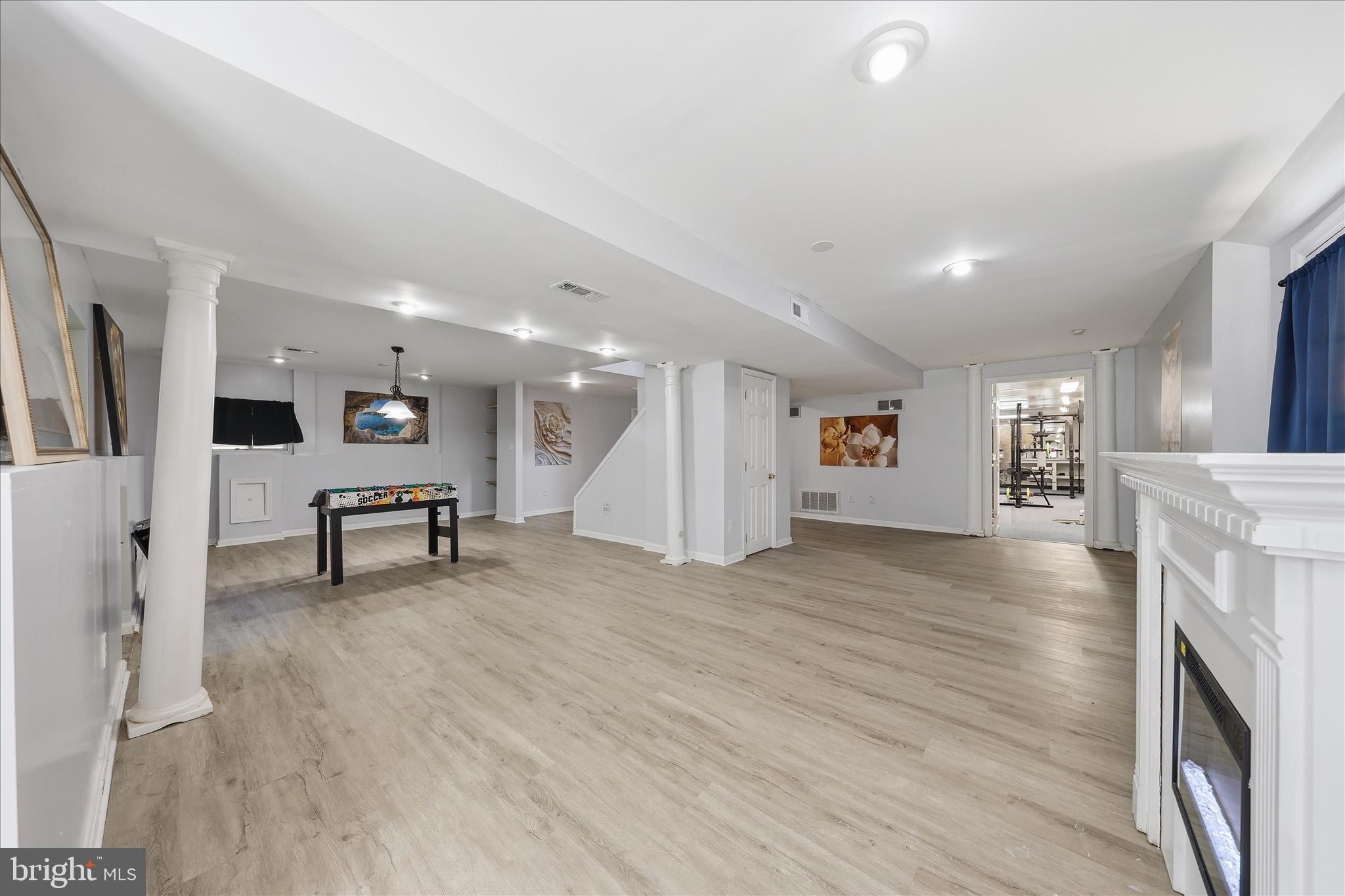 SPRING RIDGE - Residential