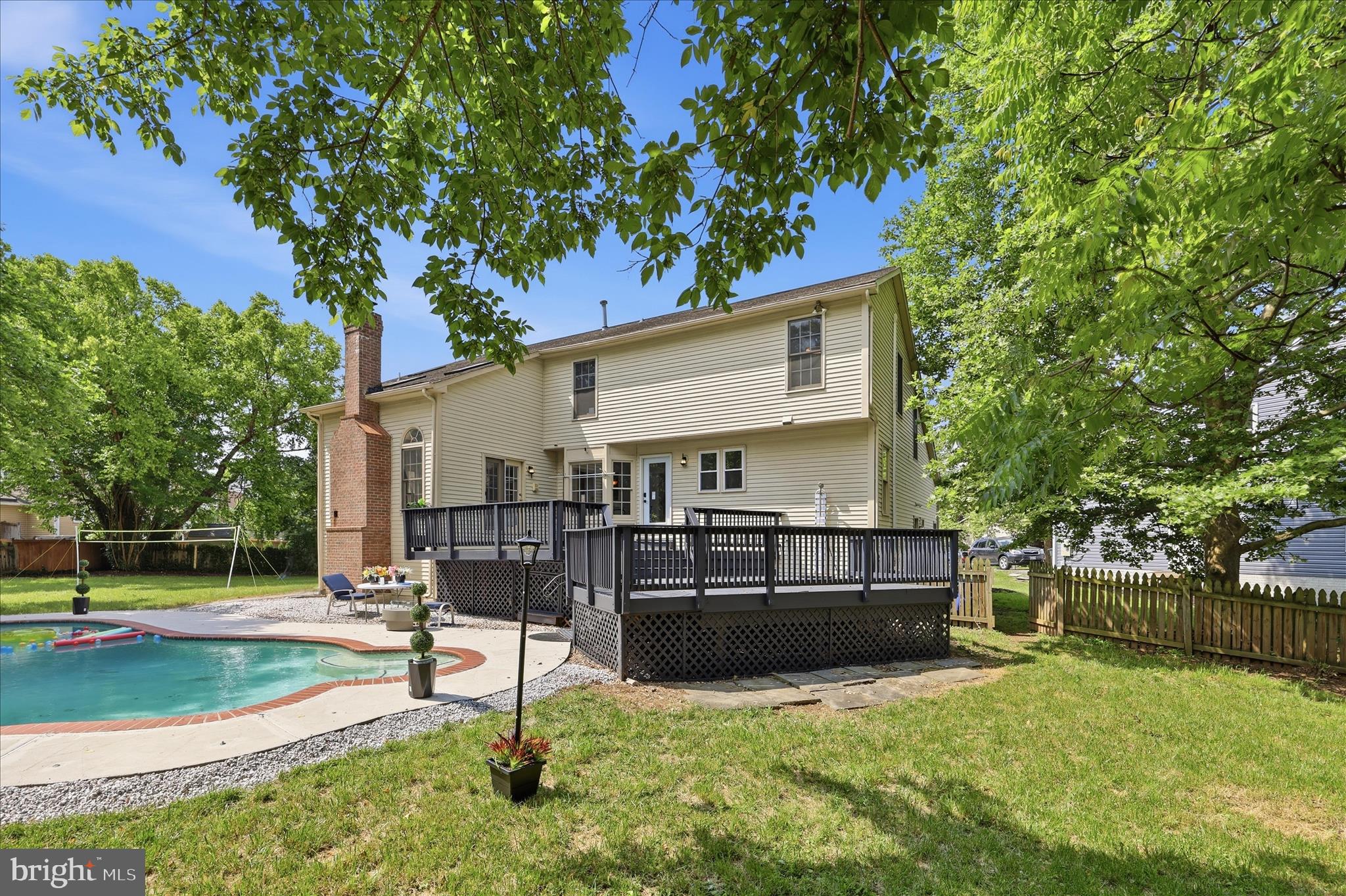 SPRING RIDGE - Residential