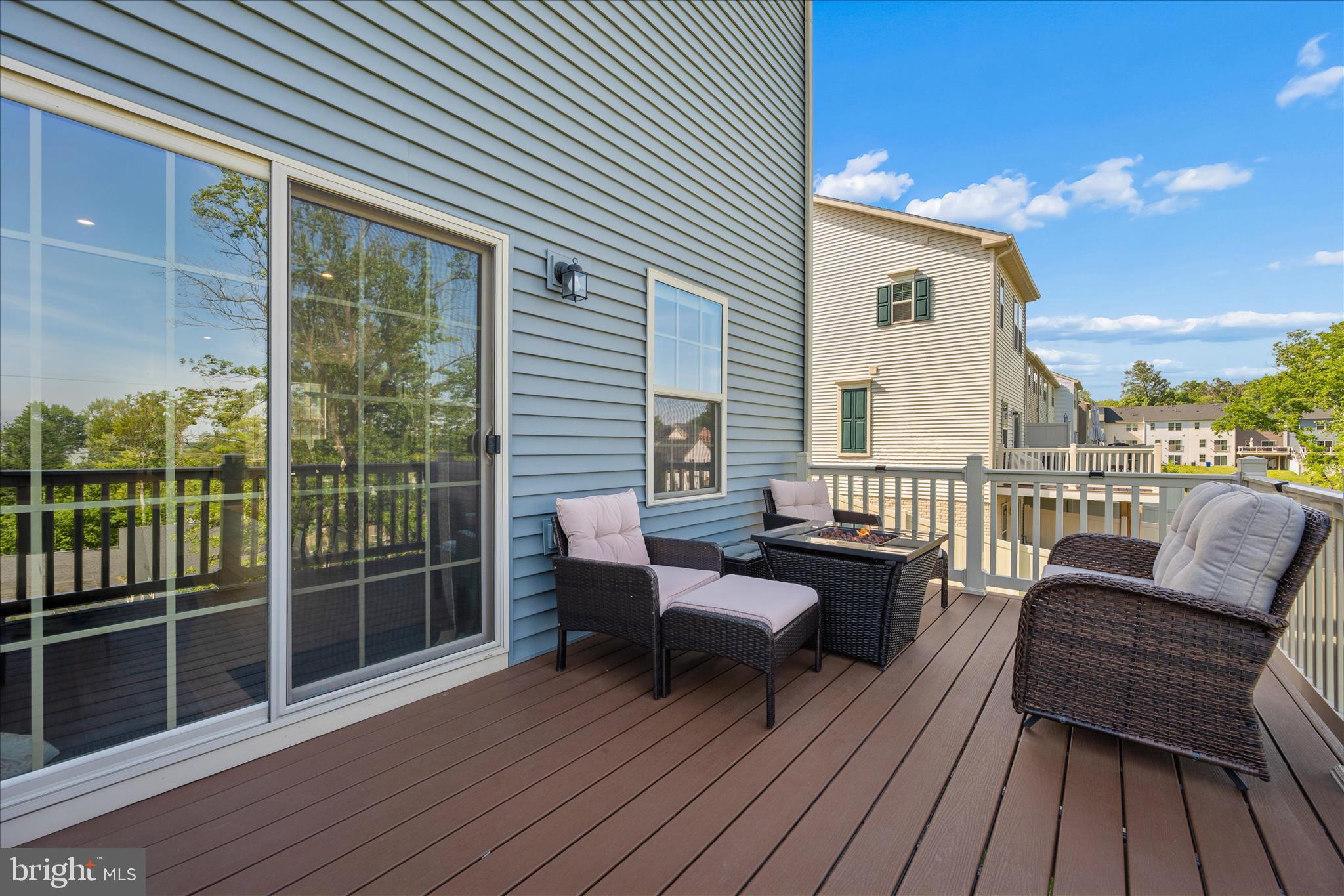 HAMPTONS - Residential