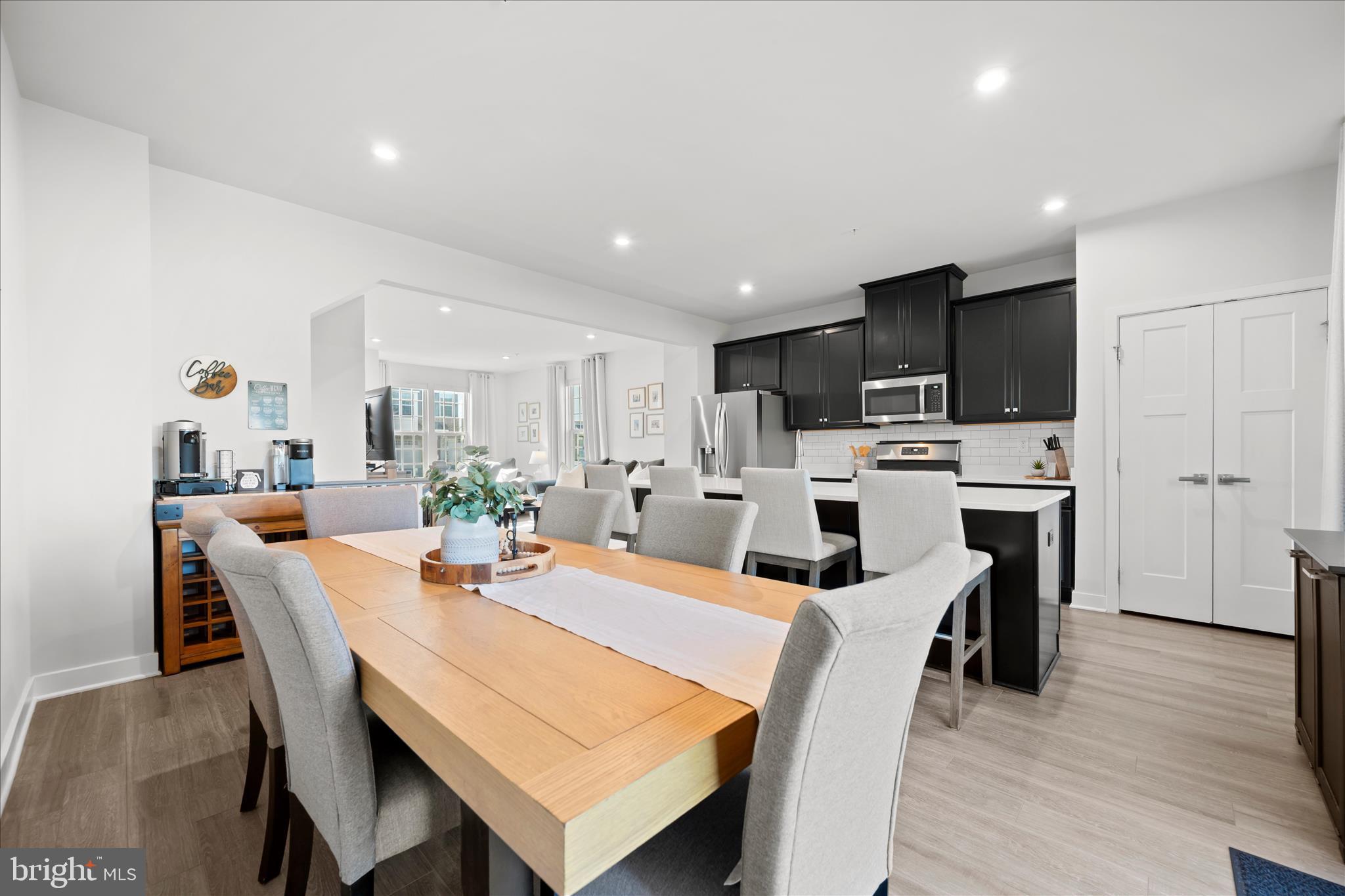HAMPTONS - Residential