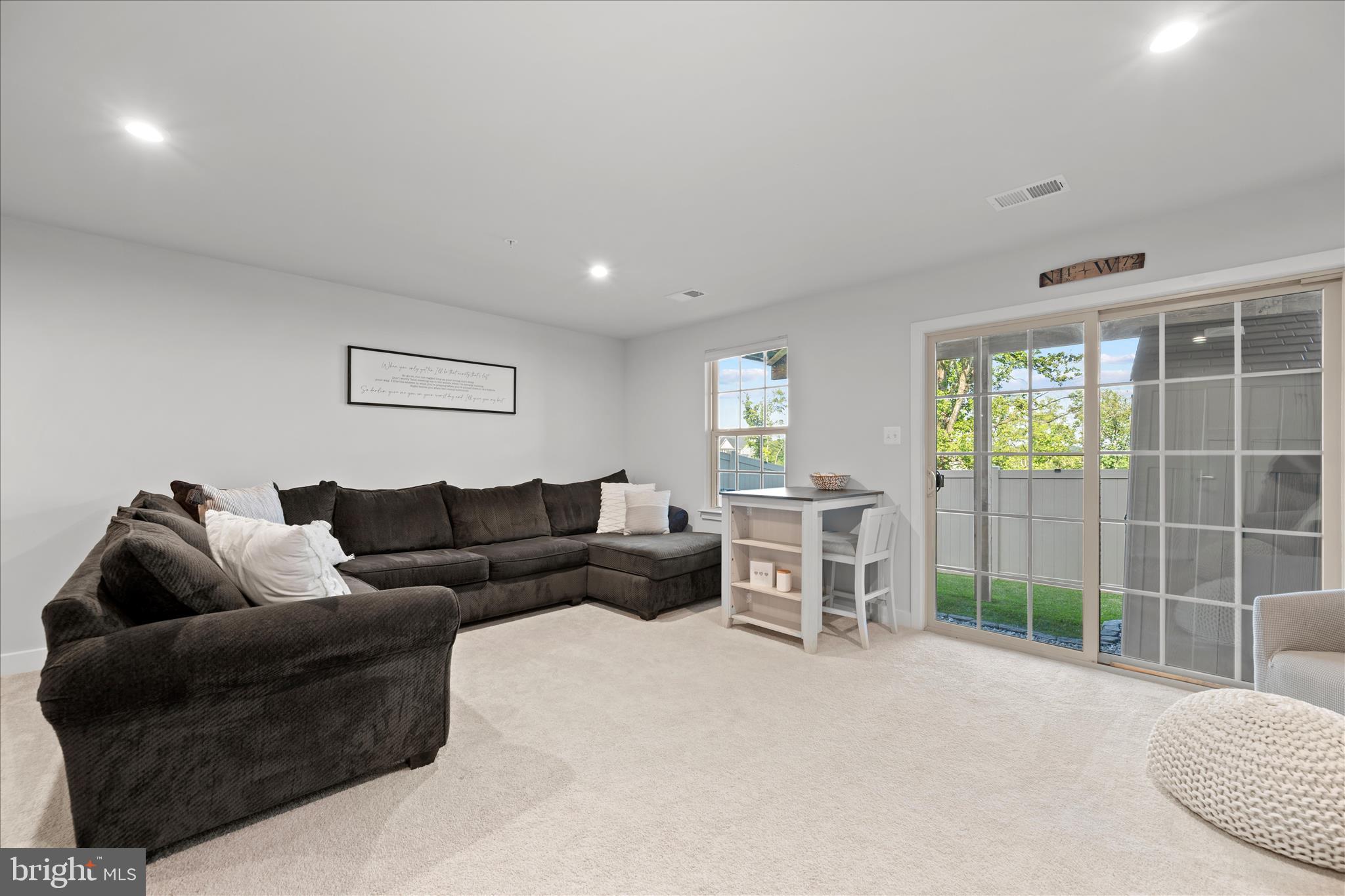 HAMPTONS - Residential