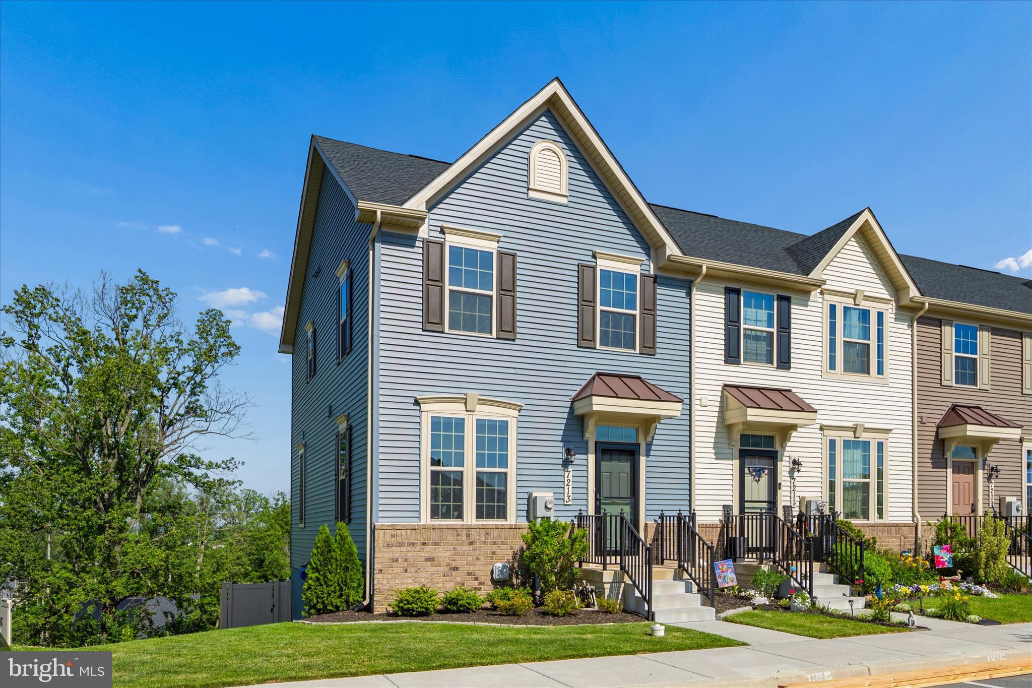 HAMPTONS - Residential