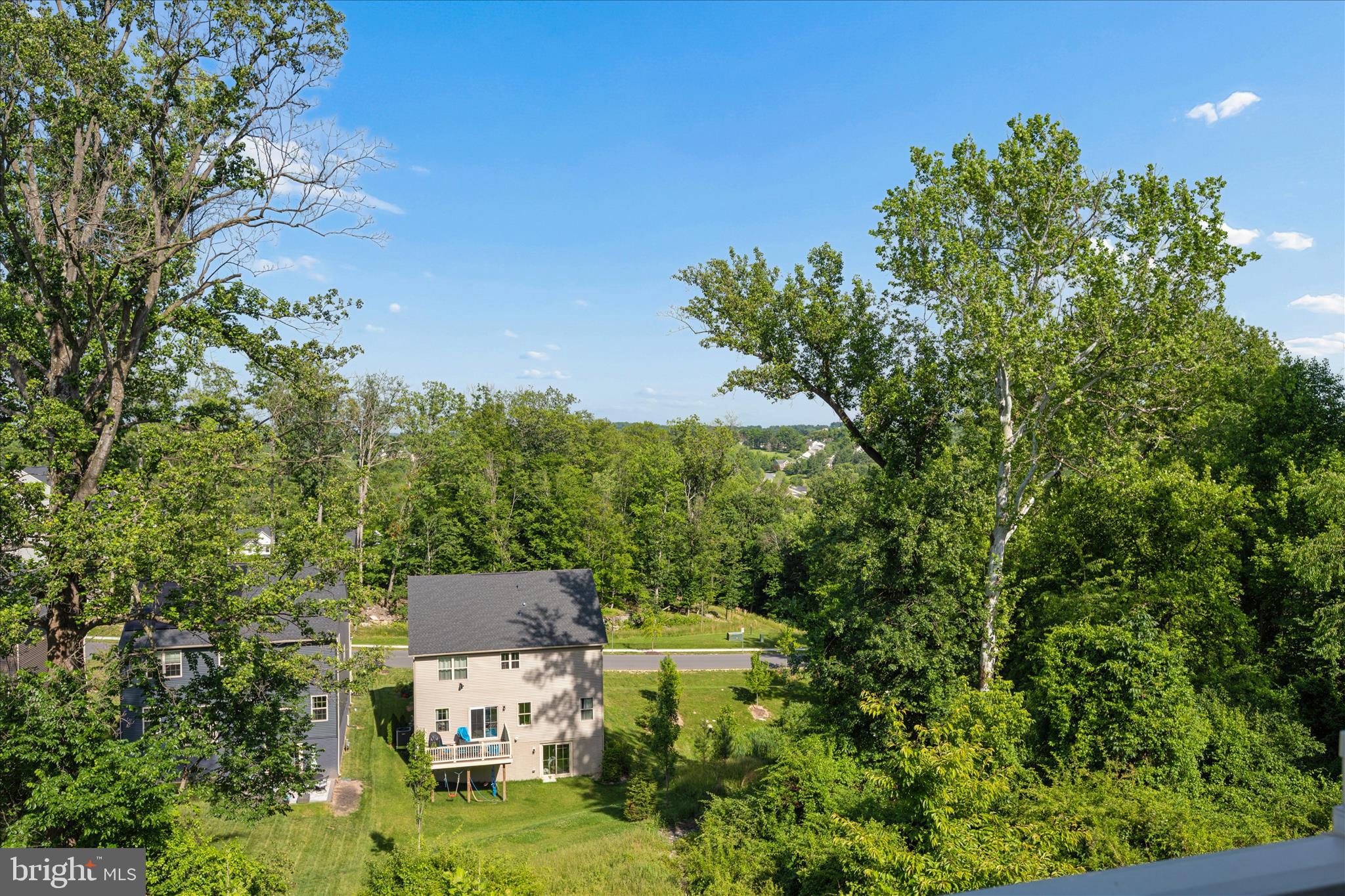 HAMPTONS - Residential