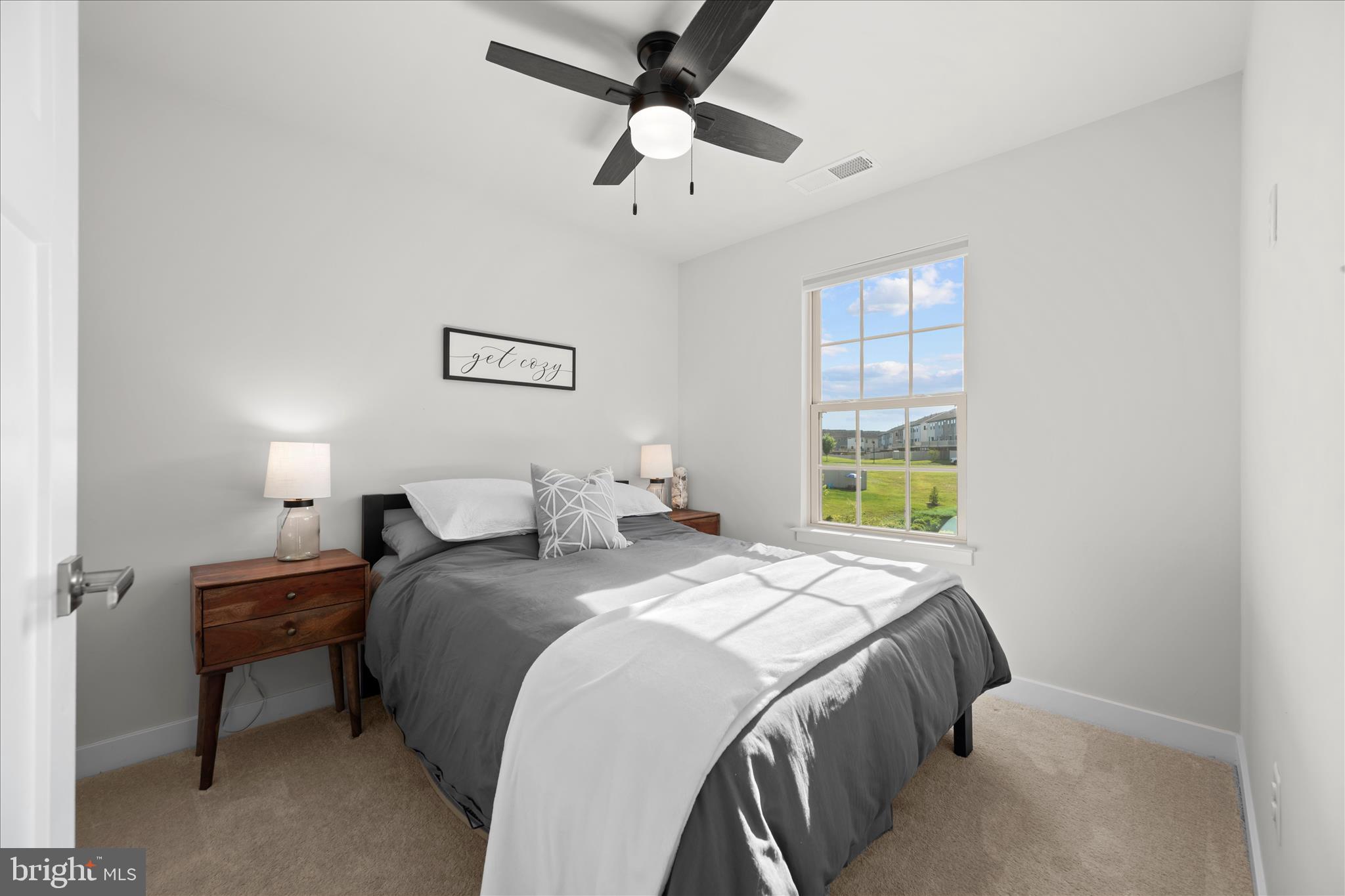 HAMPTONS - Residential