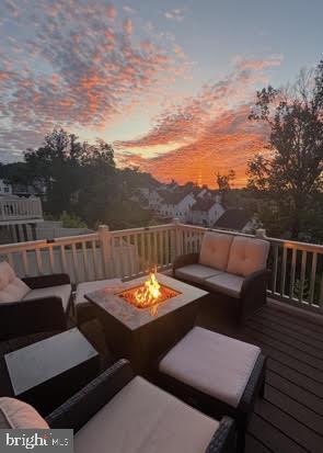 HAMPTONS - Residential