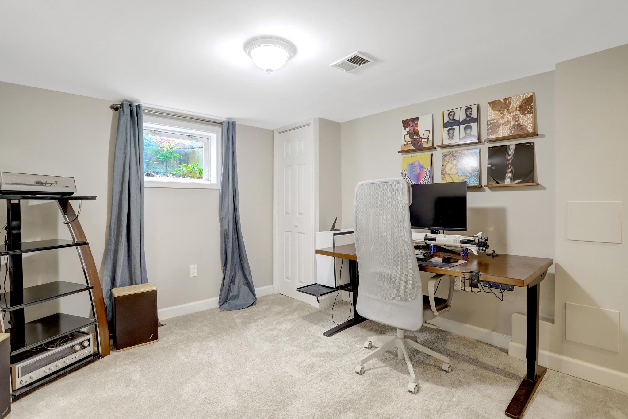 DOUGLAS PARK - Residential