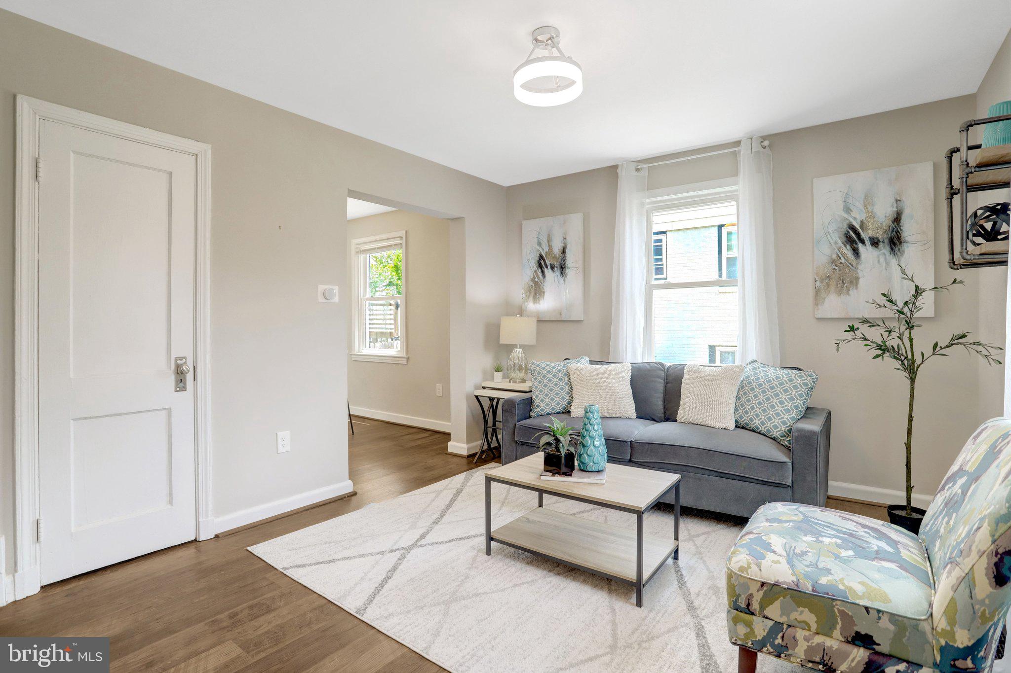 DOUGLAS PARK - Residential