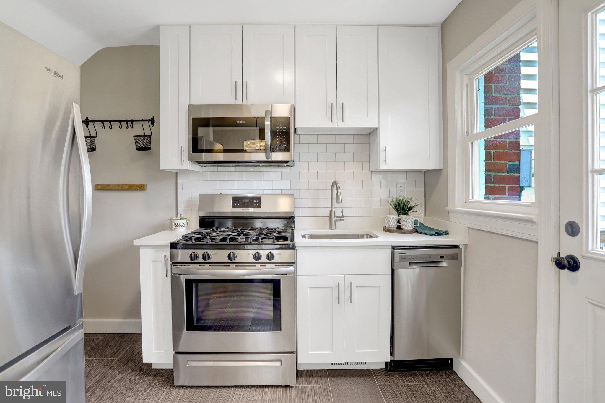 DOUGLAS PARK - Residential
