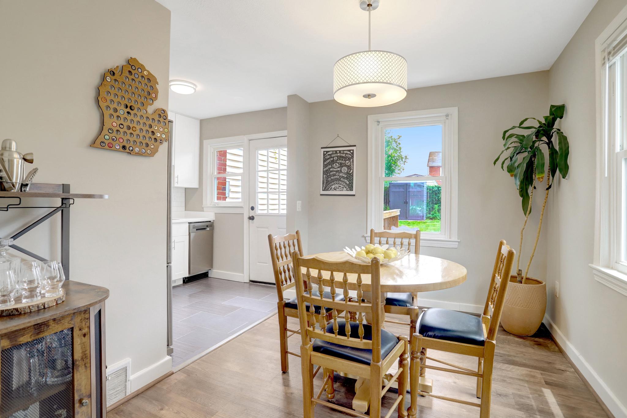 DOUGLAS PARK - Residential