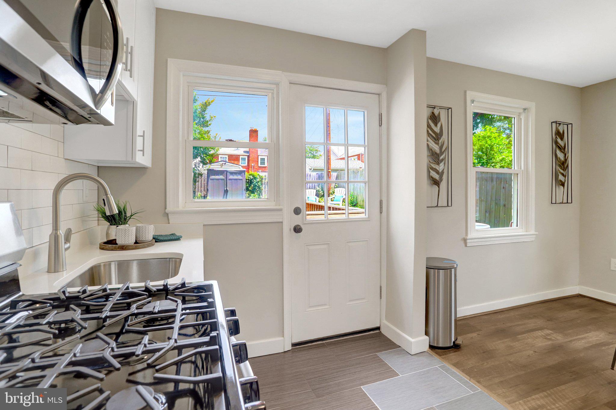 DOUGLAS PARK - Residential
