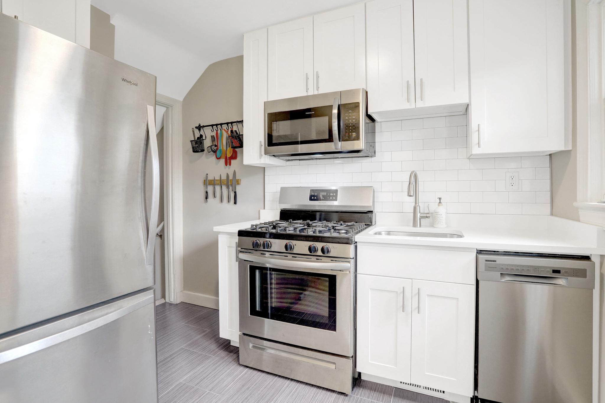 DOUGLAS PARK - Residential