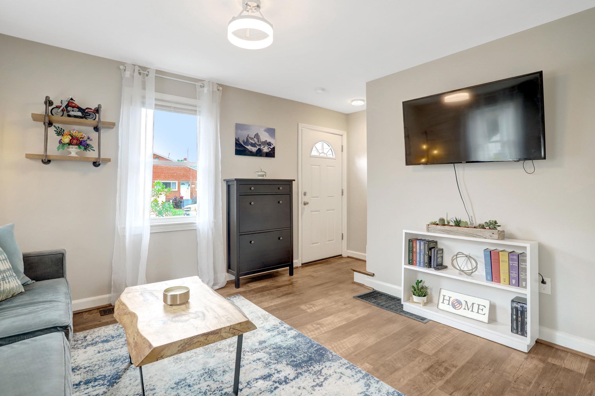 DOUGLAS PARK - Residential