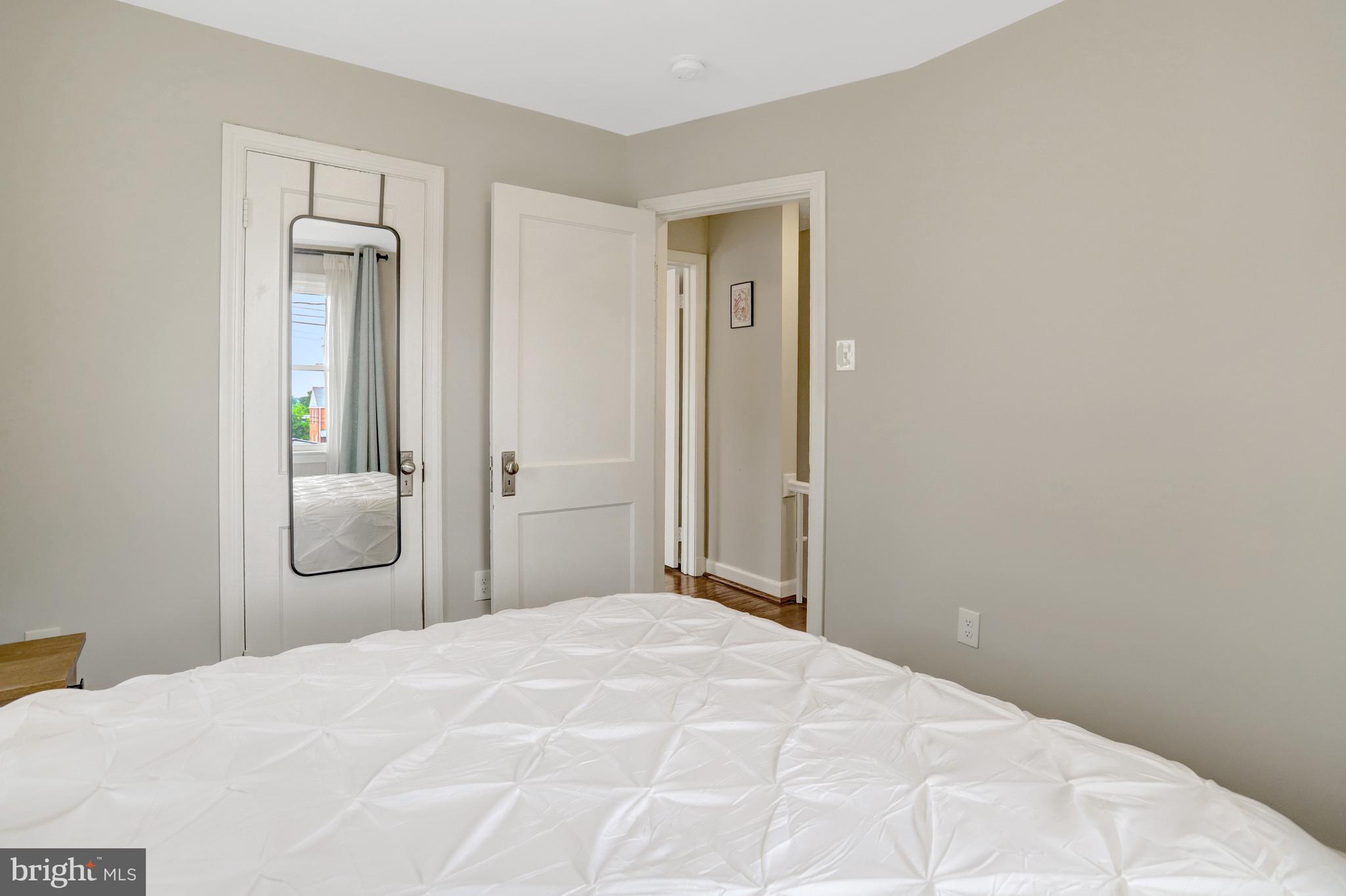 DOUGLAS PARK - Residential