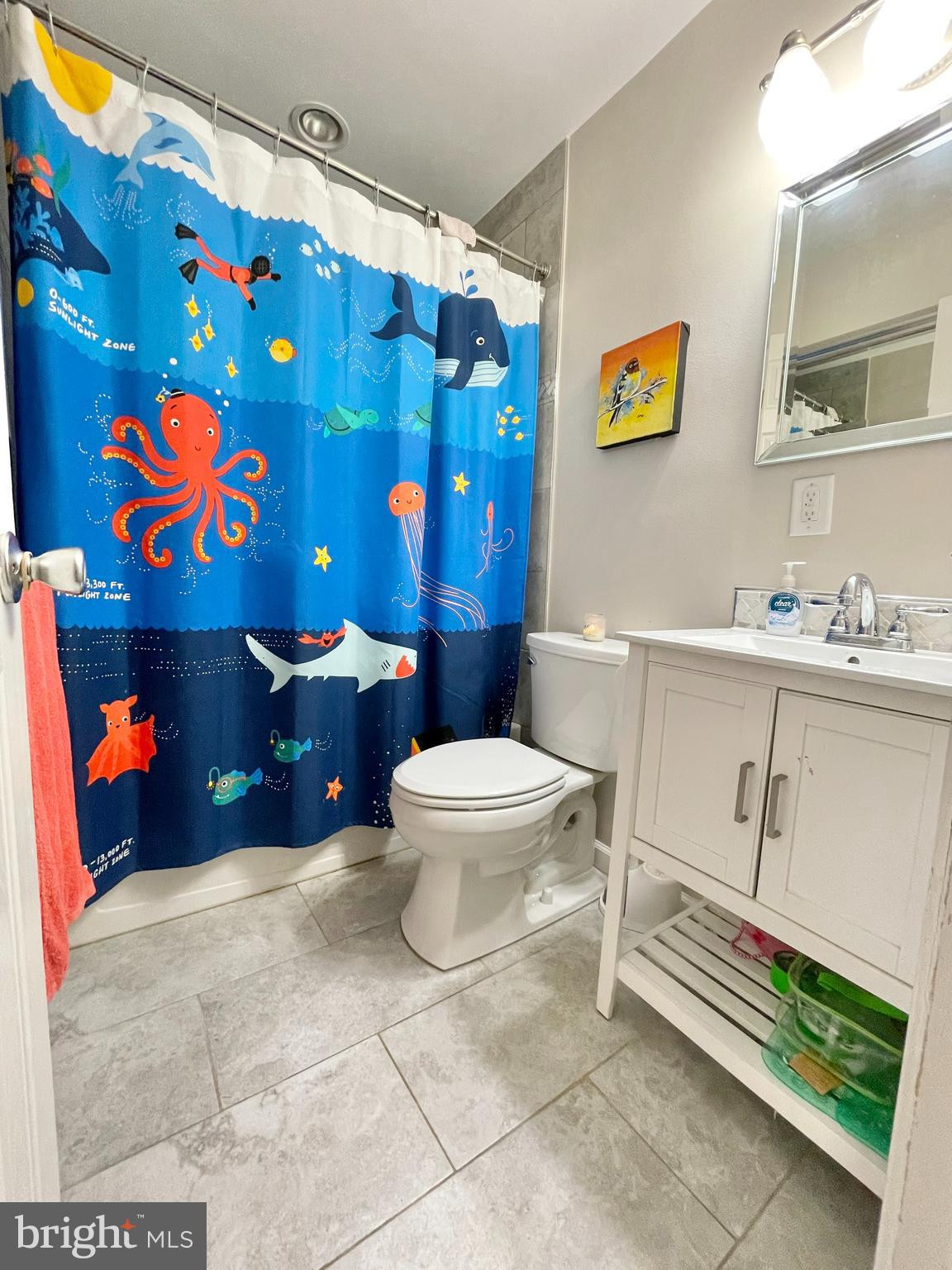 BUCKNELL MANOR - Residential Lease