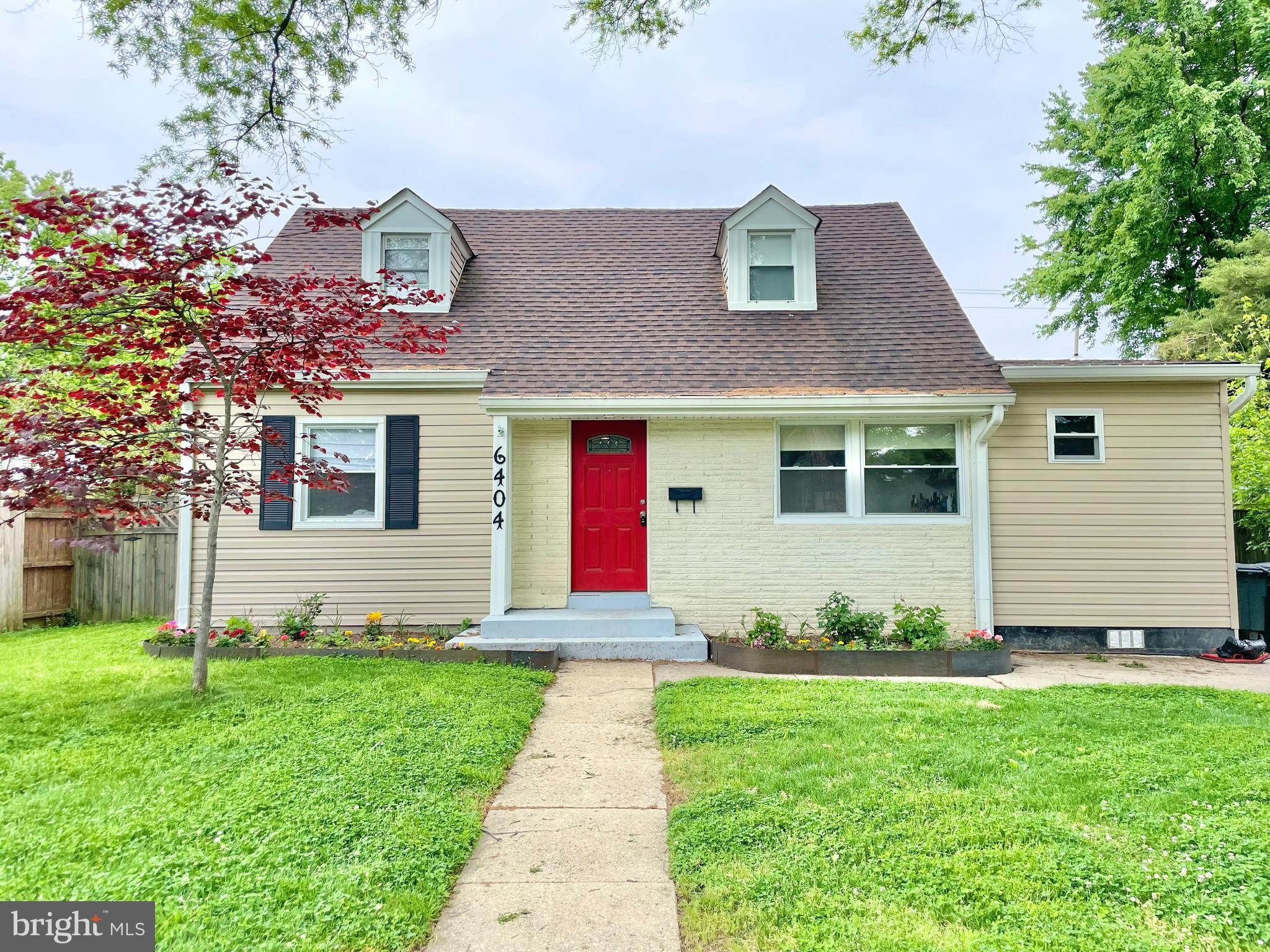 BUCKNELL MANOR - Residential Lease
