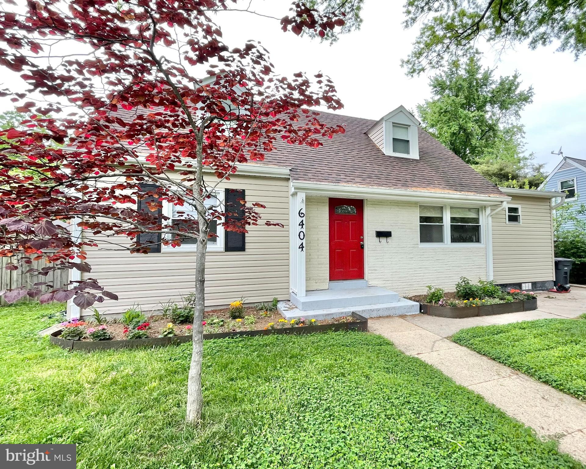 BUCKNELL MANOR - Residential Lease