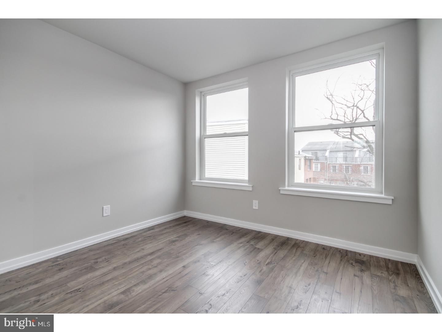 OLDE KENSINGTON - Residential