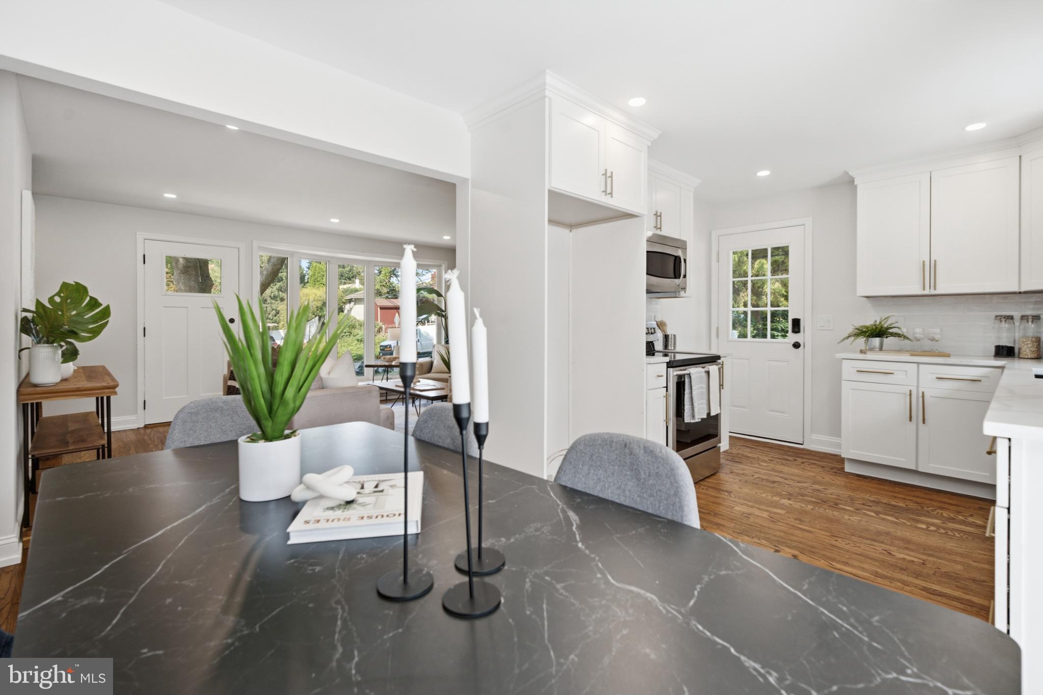 HIGH MEADOW - Residential