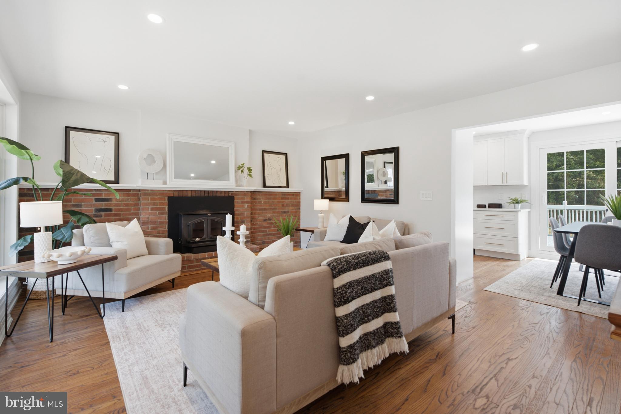 HIGH MEADOW - Residential
