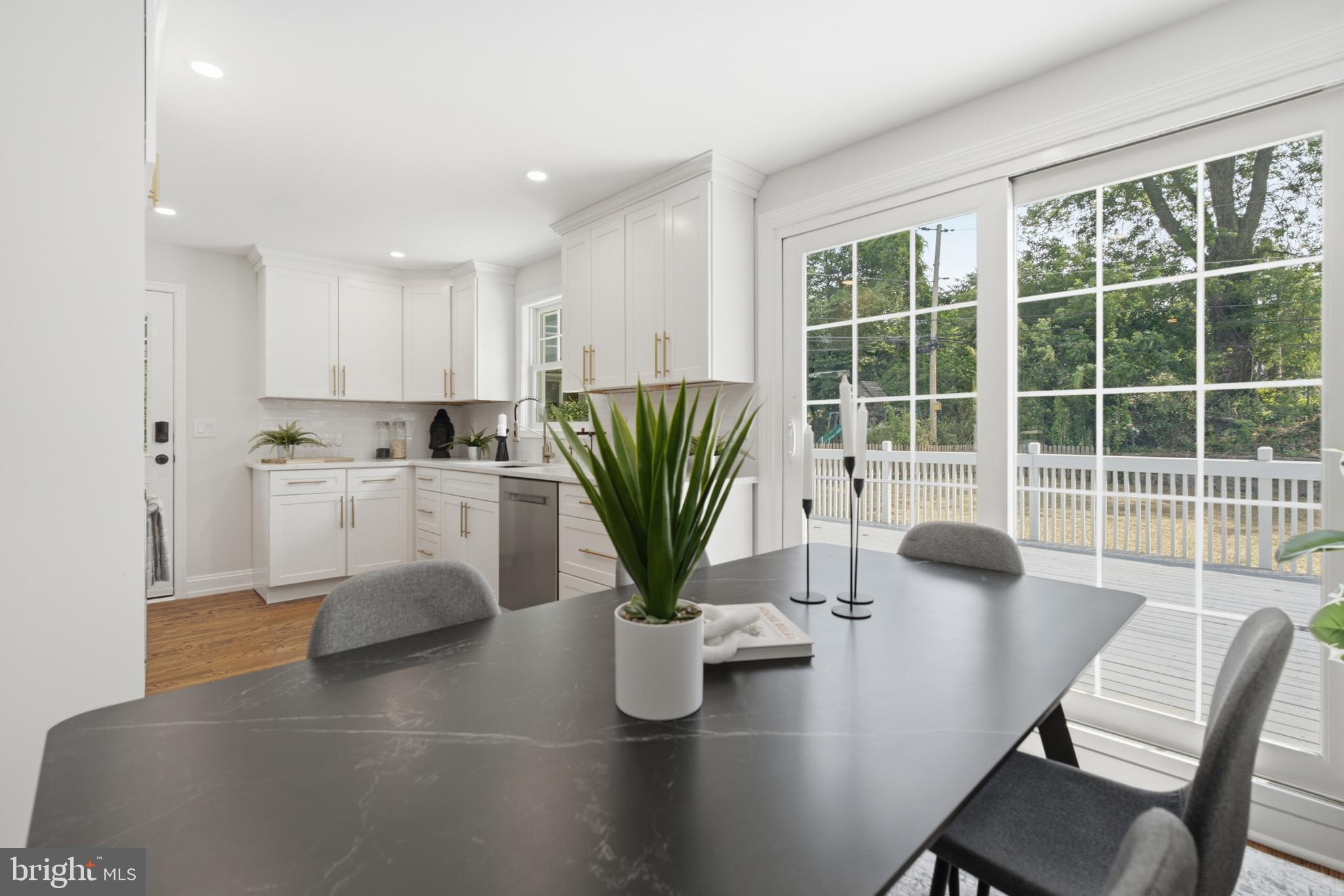 HIGH MEADOW - Residential