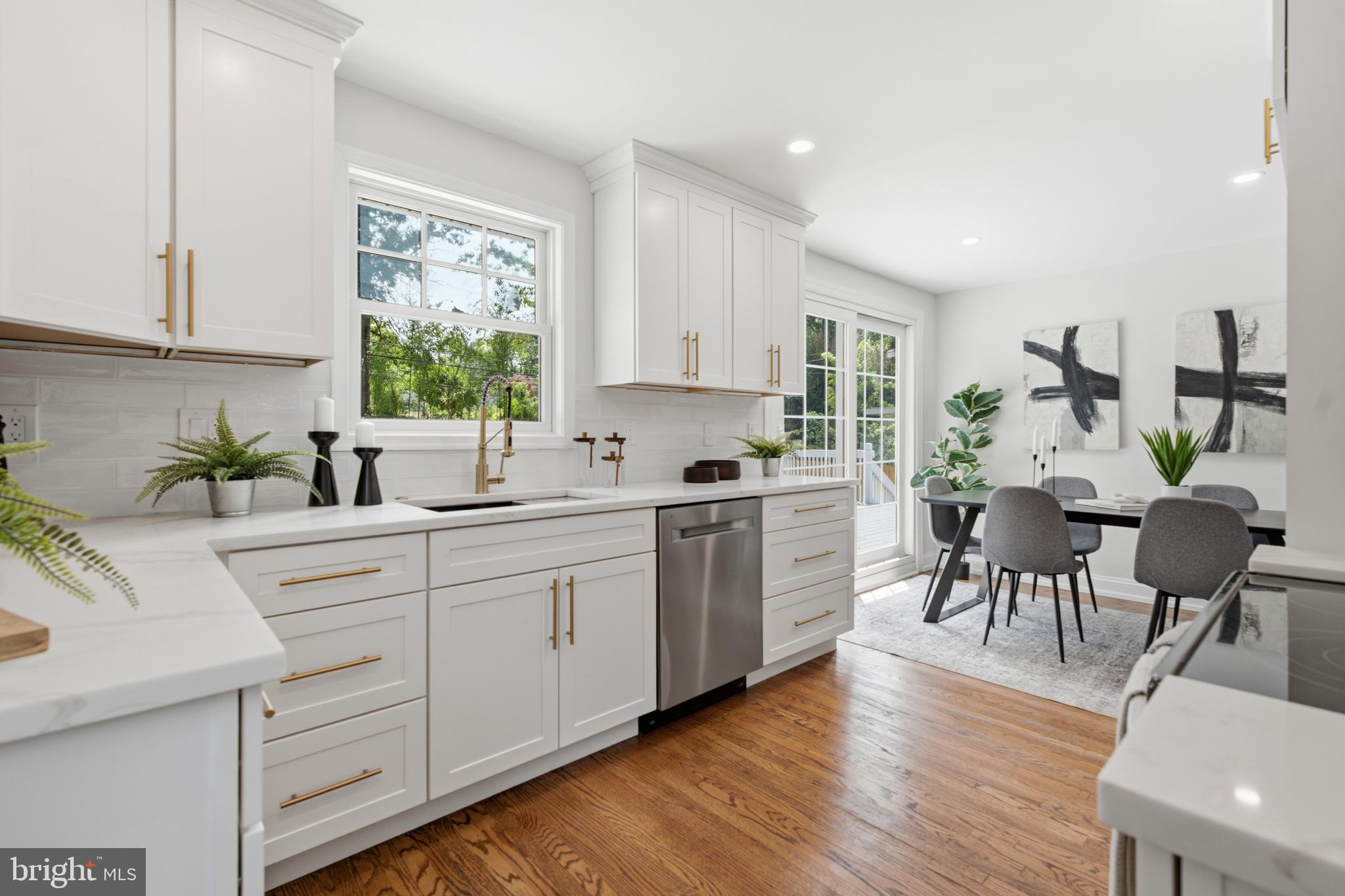 HIGH MEADOW - Residential