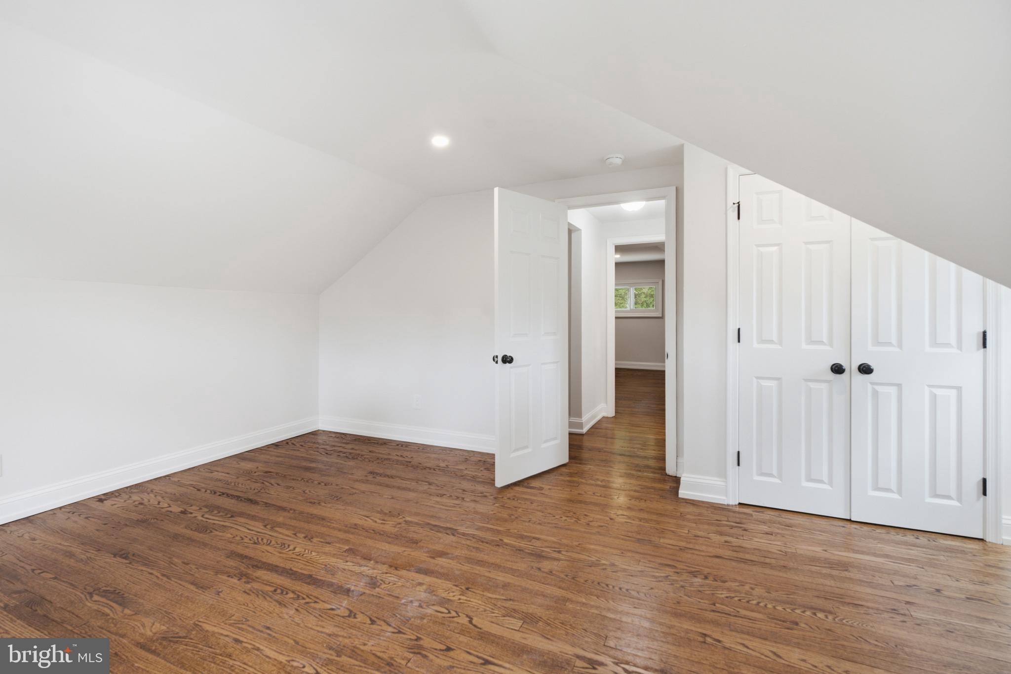 HIGH MEADOW - Residential