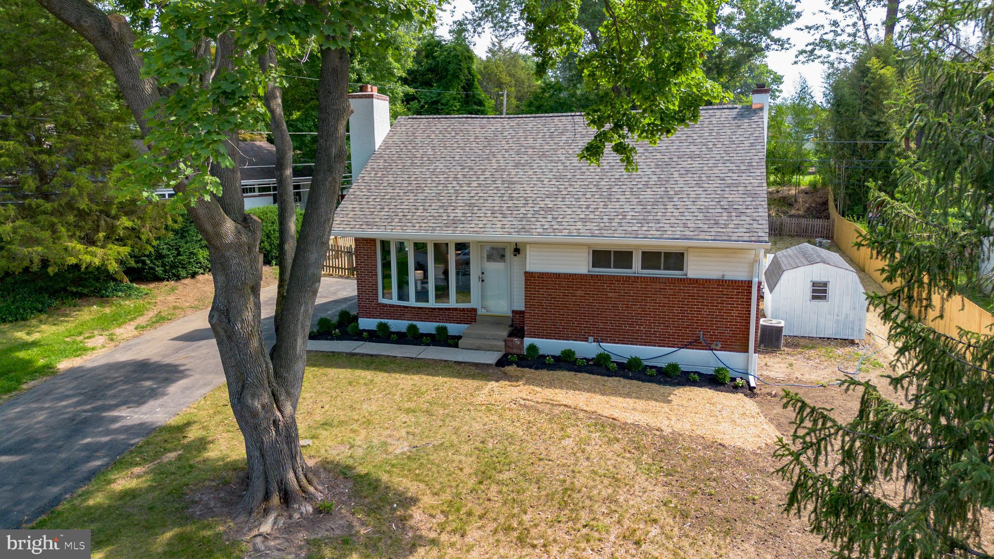 HIGH MEADOW - Residential