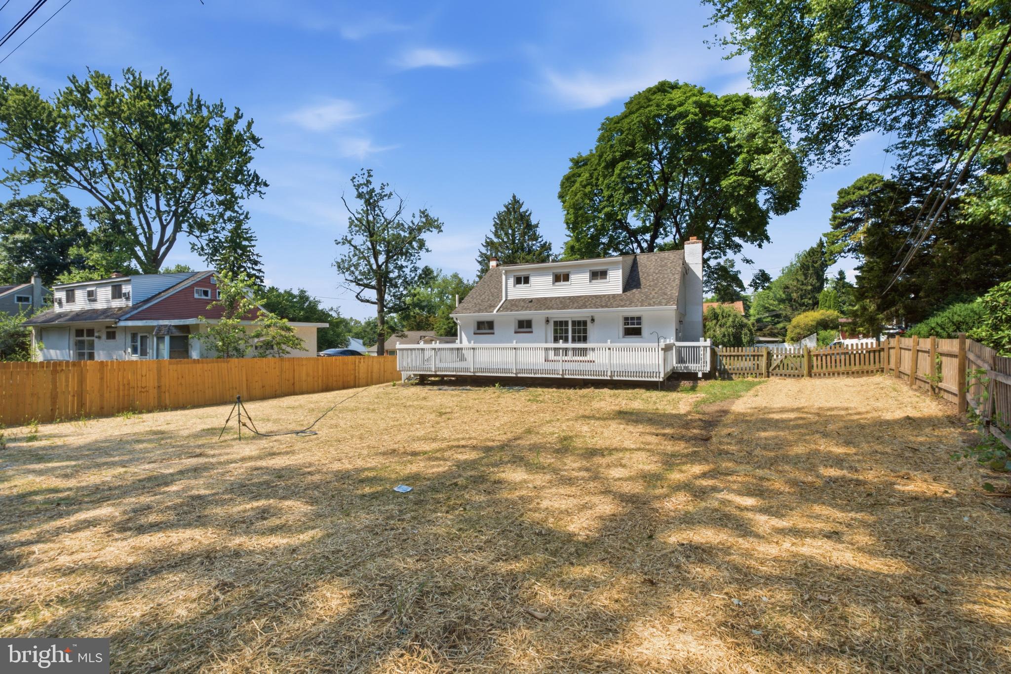 HIGH MEADOW - Residential