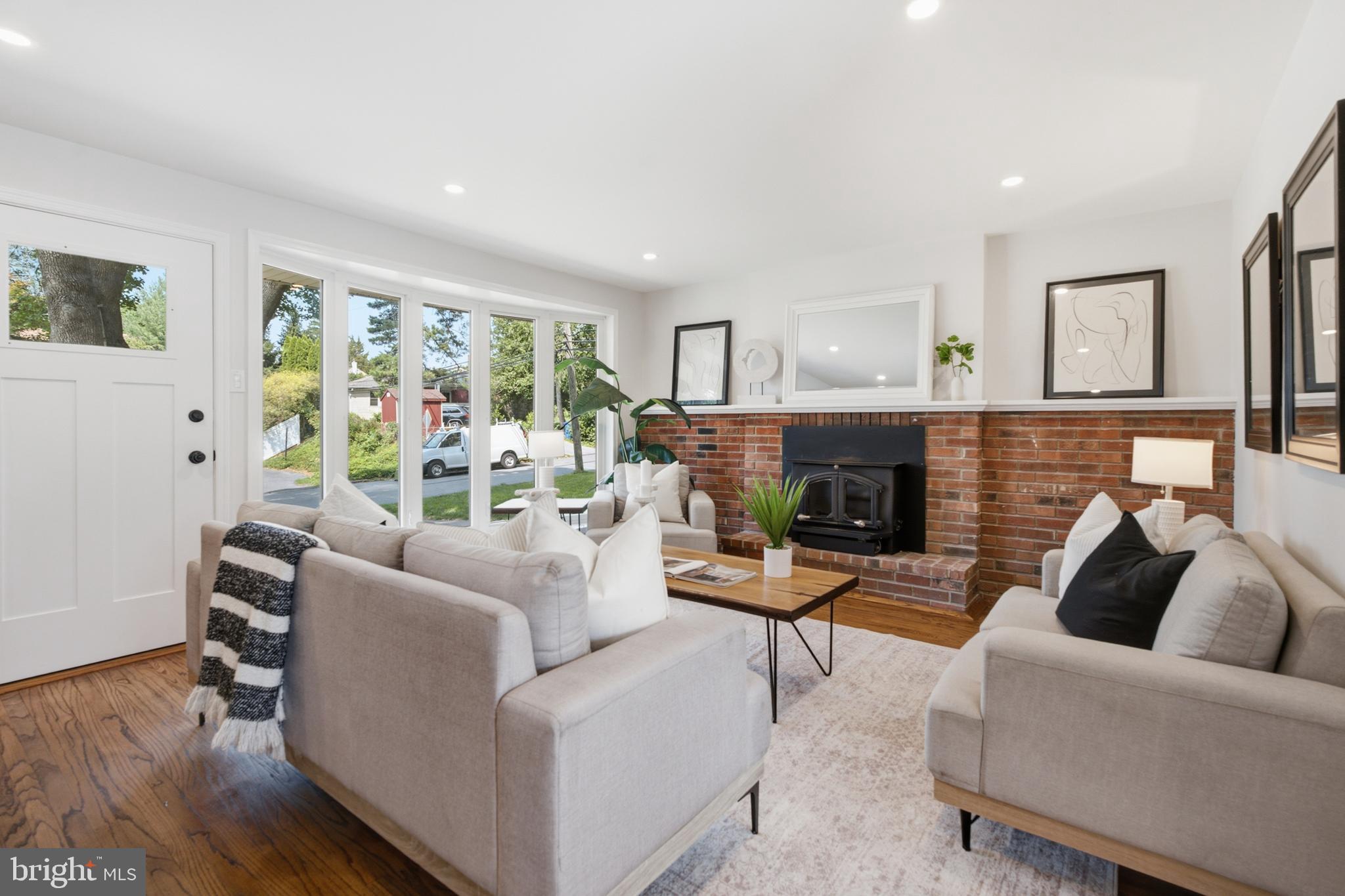 HIGH MEADOW - Residential