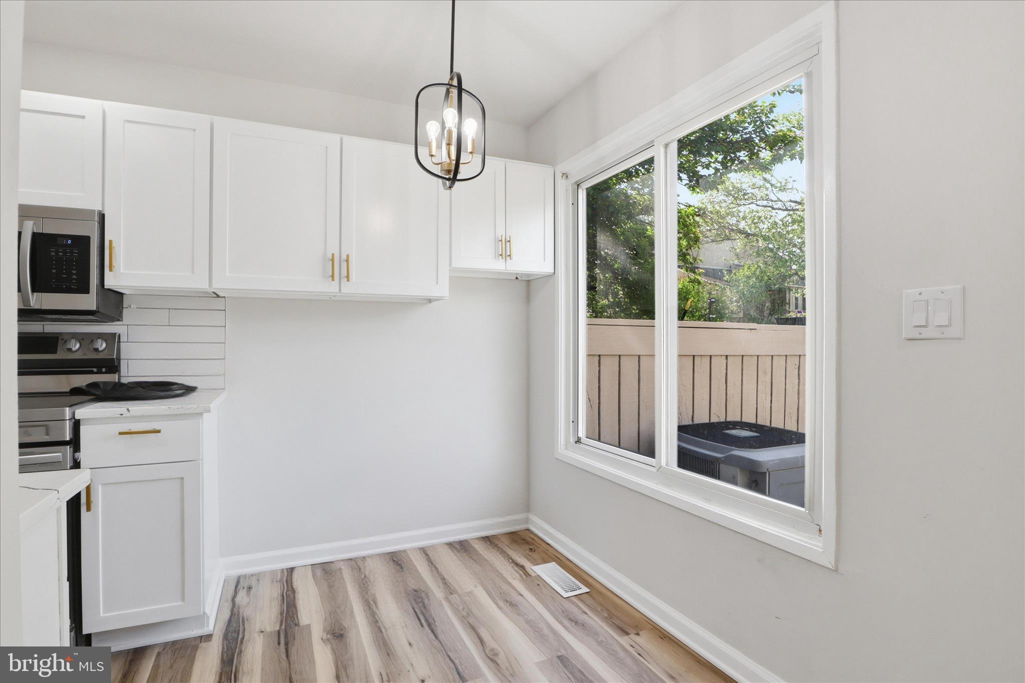 CLUBSIDE - Residential