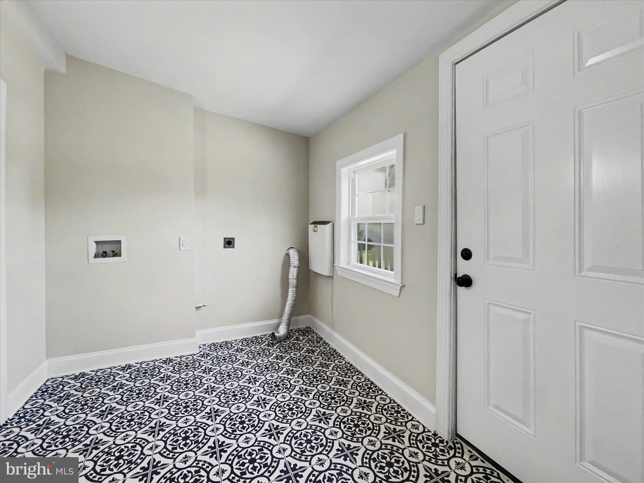 MC SHERRYSTOWN - Residential