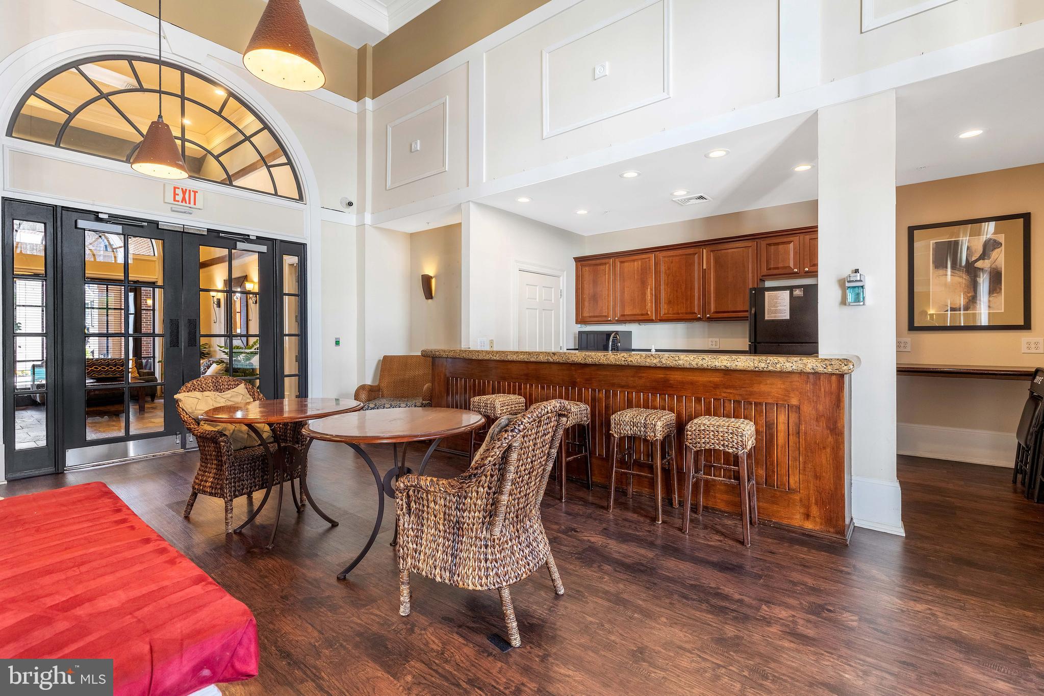 THE GROVE AT ARLINGTON - Residential Lease