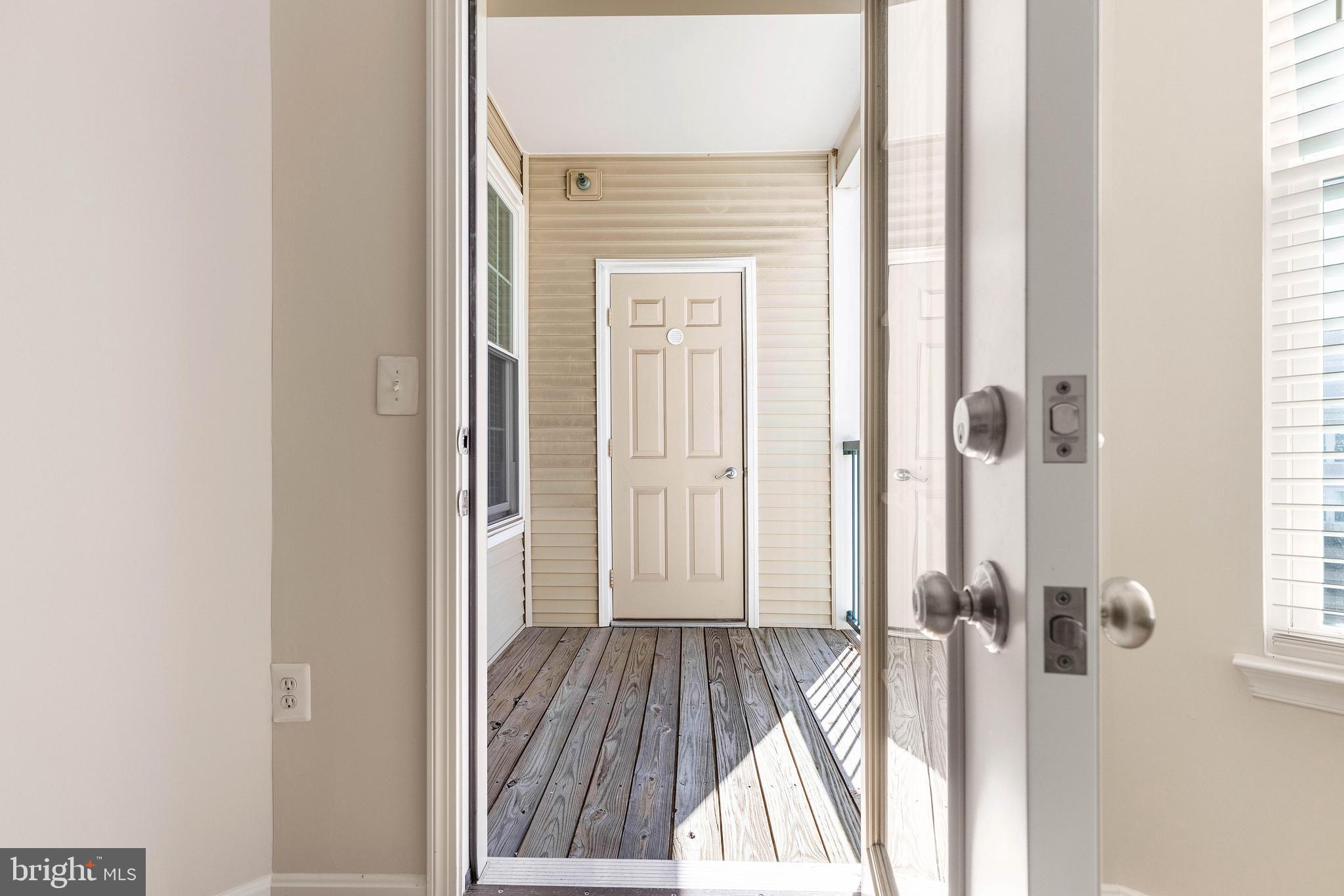 THE GROVE AT ARLINGTON - Residential Lease