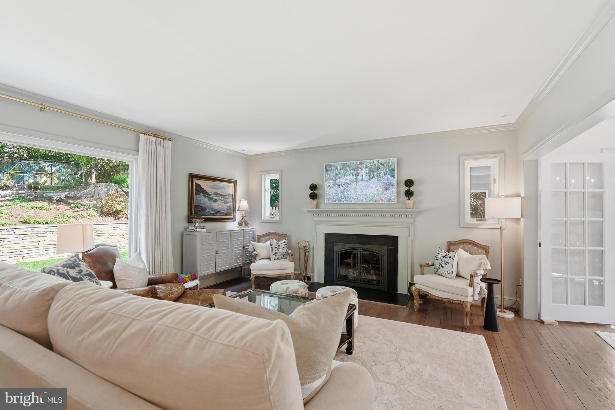 BELLEVUE FOREST - Residential