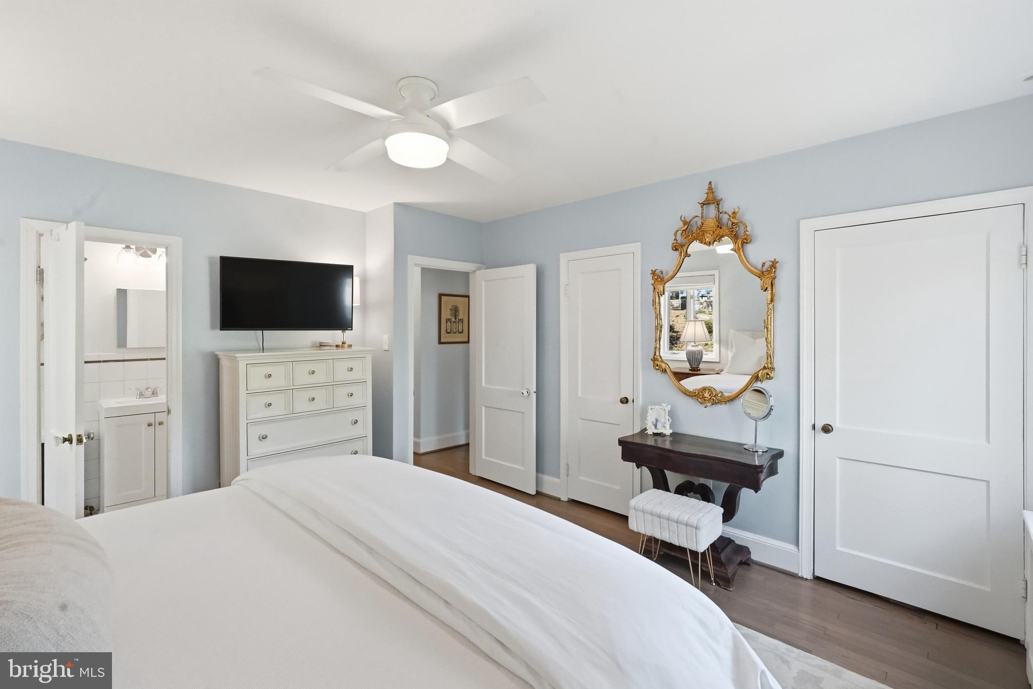 BELLEVUE FOREST - Residential