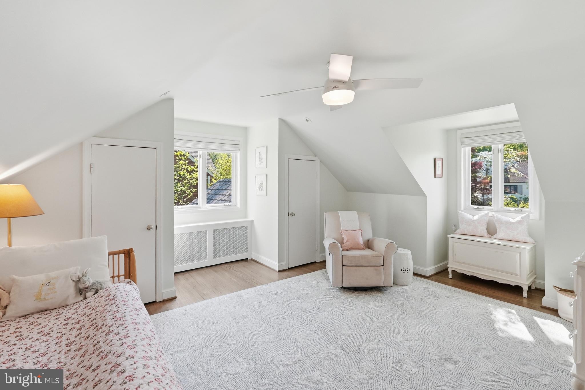 BELLEVUE FOREST - Residential