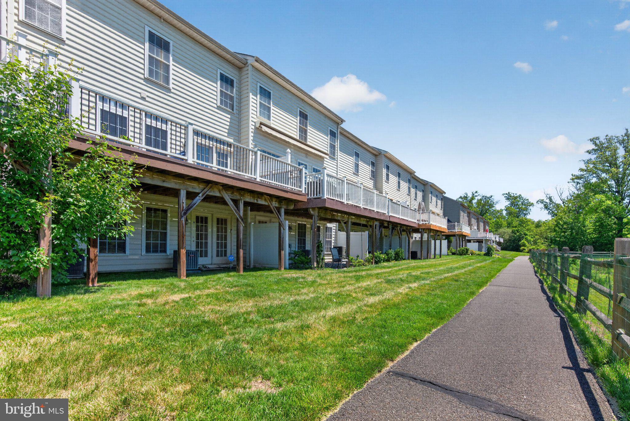 RESERVE AT NEW BRITA - Residential