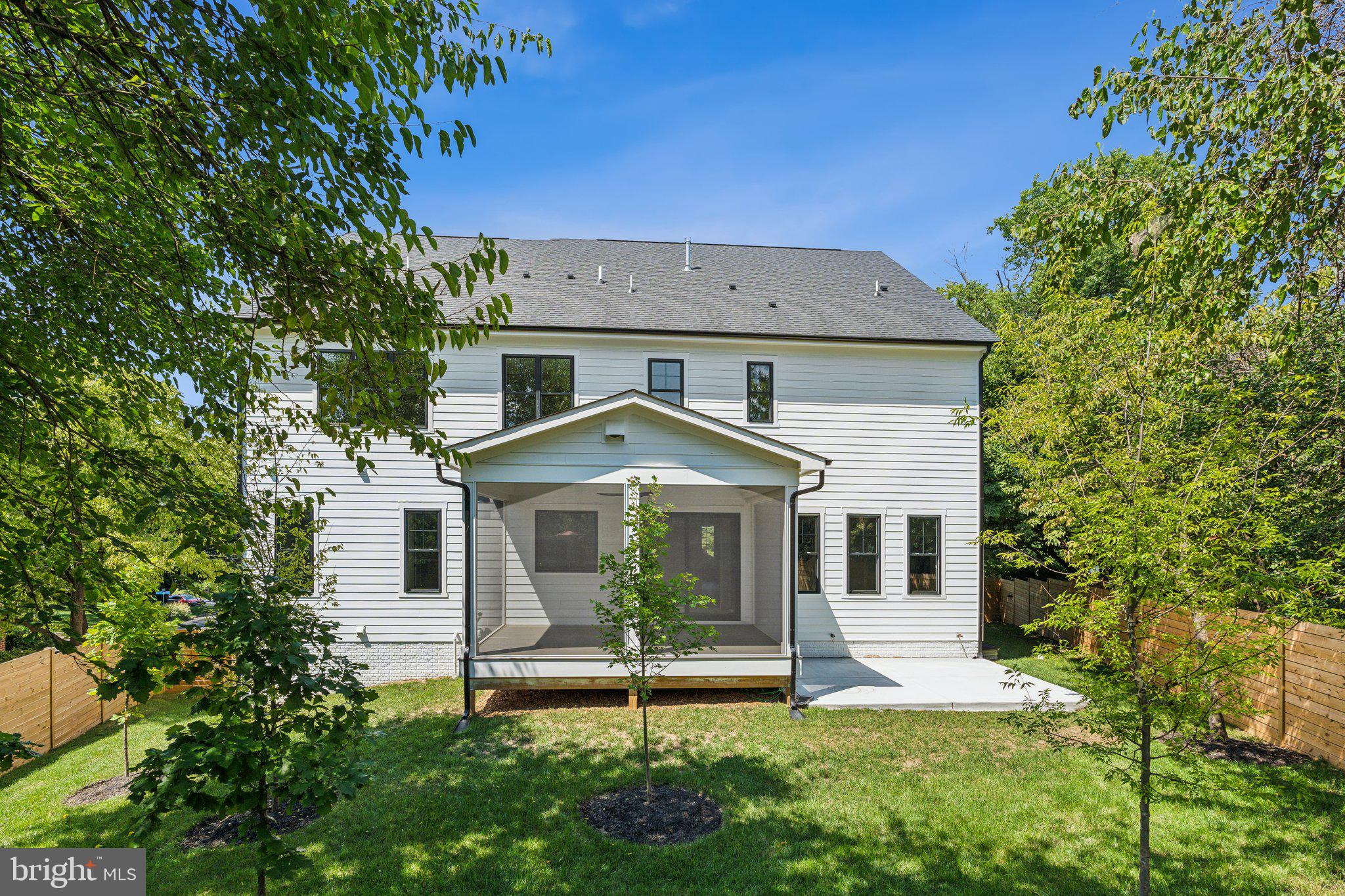 BROYHILLS MCLEAN ESTATES - Residential