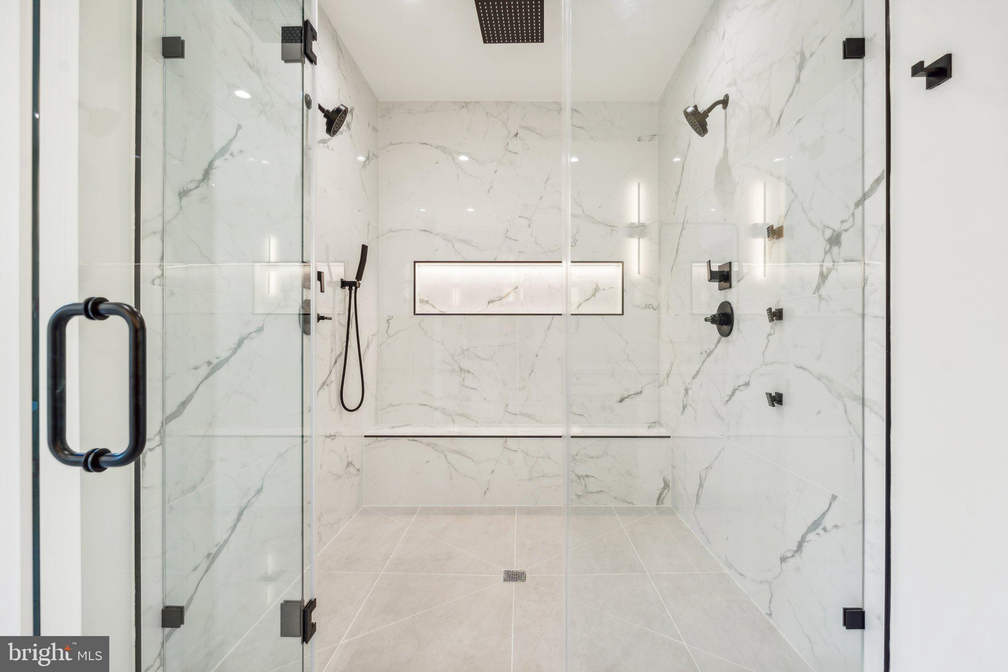 BROYHILLS MCLEAN ESTATES - Residential