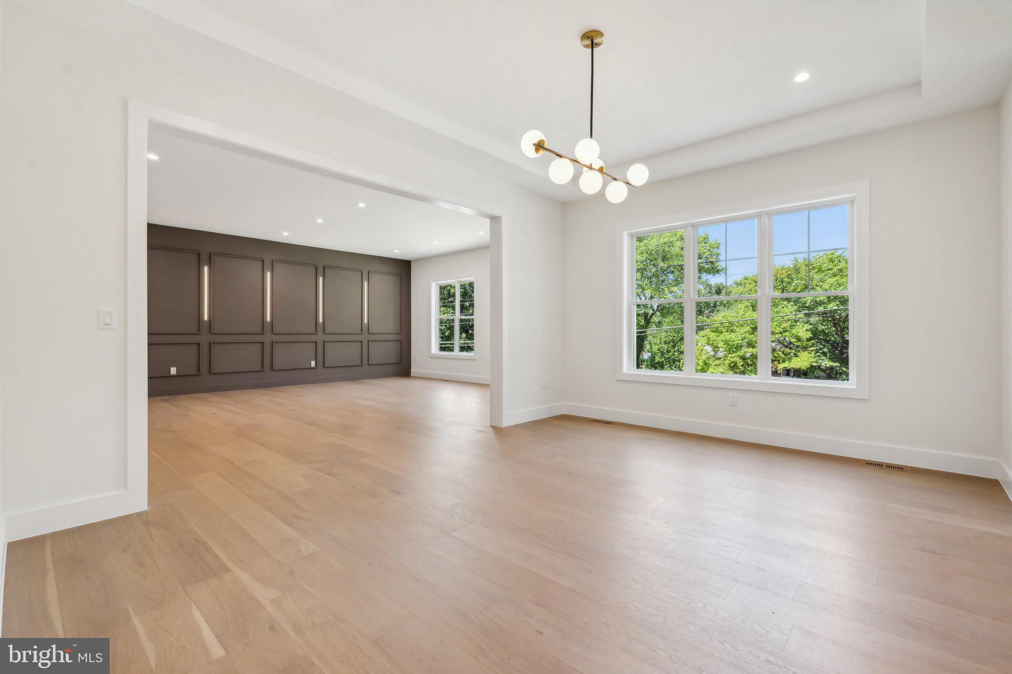 BROYHILLS MCLEAN ESTATES - Residential