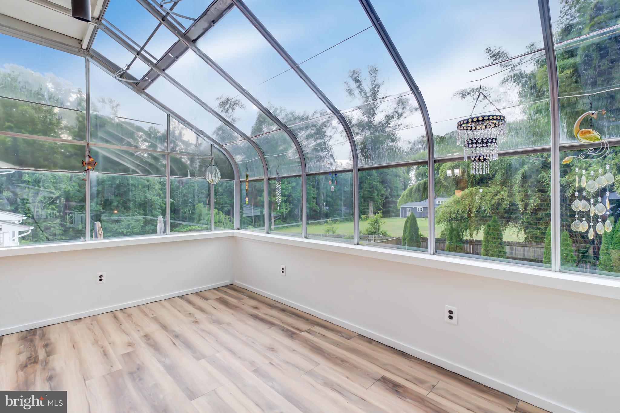 DEREN PARK - Residential