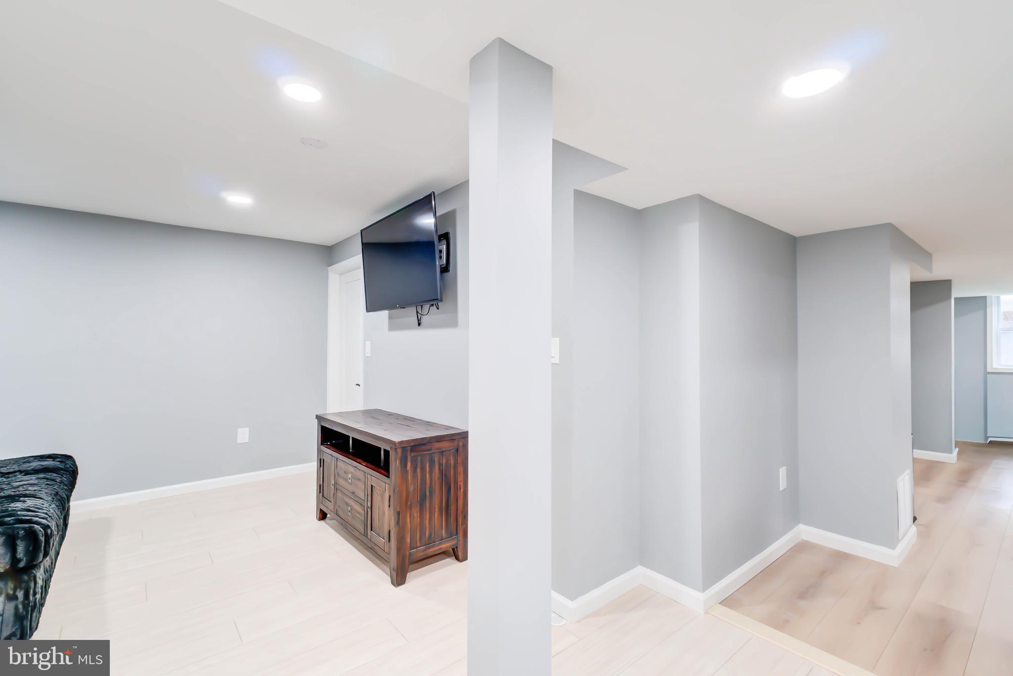 DEREN PARK - Residential
