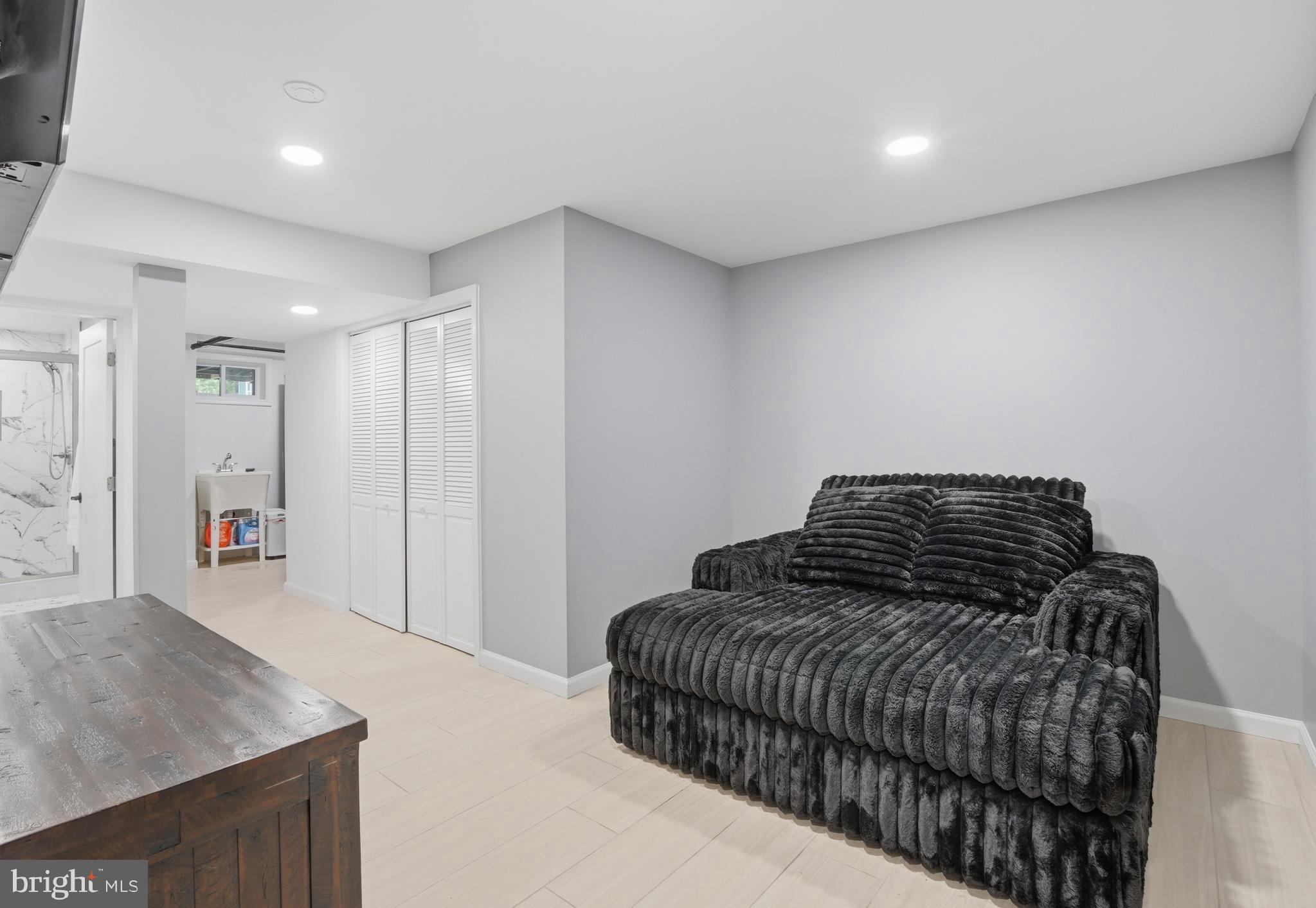 DEREN PARK - Residential